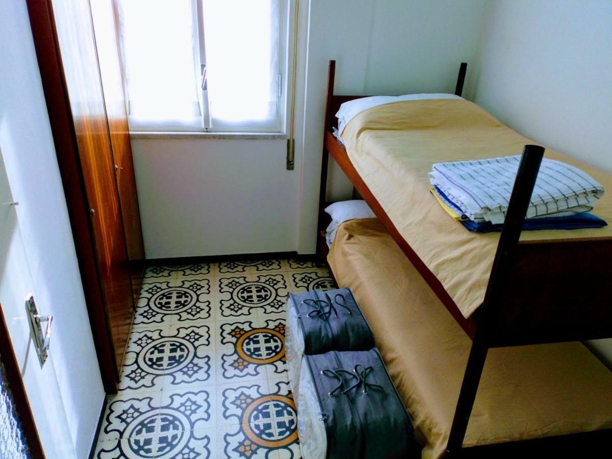 Casa Di Claude Con Posto Auto Finale Ligure Exterior foto